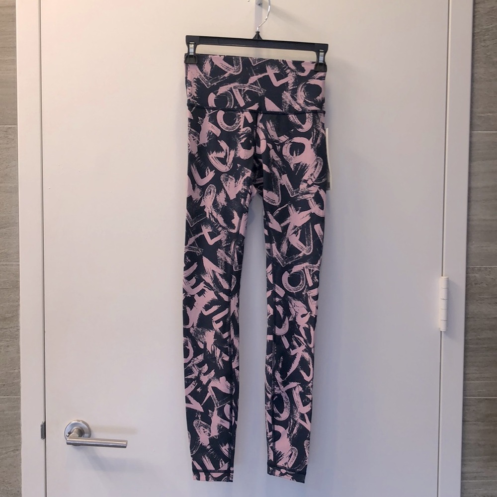 NWT Lululemon high rise wunder under